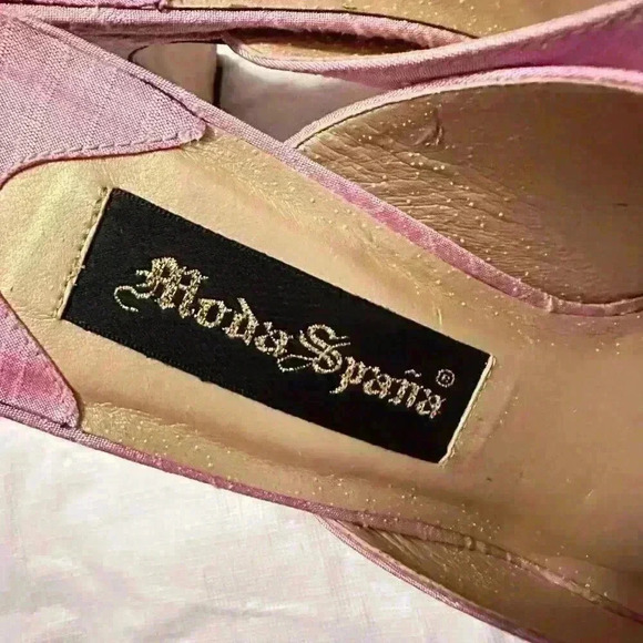 Moda Spana Rivta Pink Indian Silk Heel Sandals Sz 7 Barbie - Picture 6 of 8